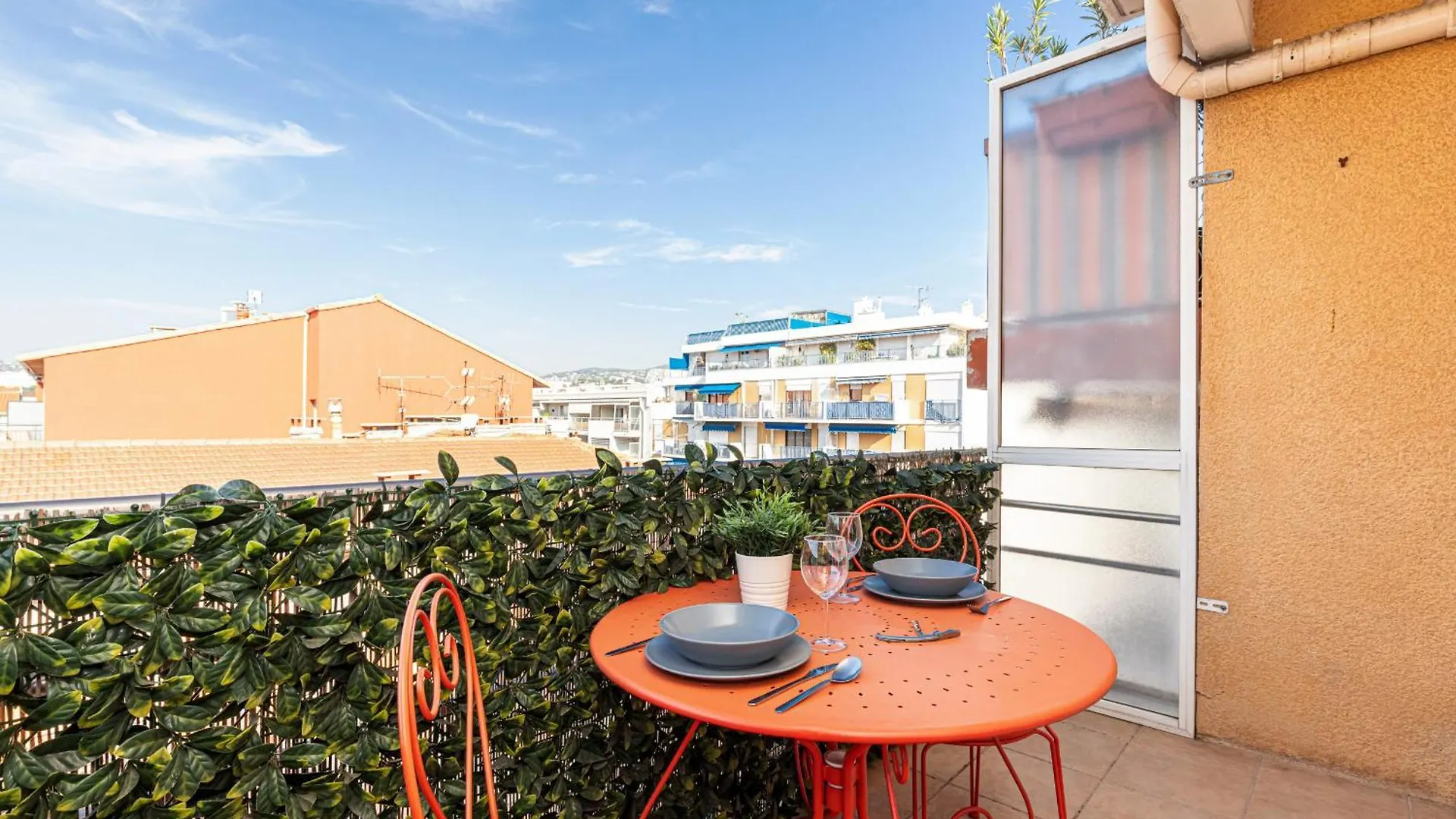 Appartement SMARTBNB - Appt 2 pièces dernier étage - Terrasse - Parking Nice France